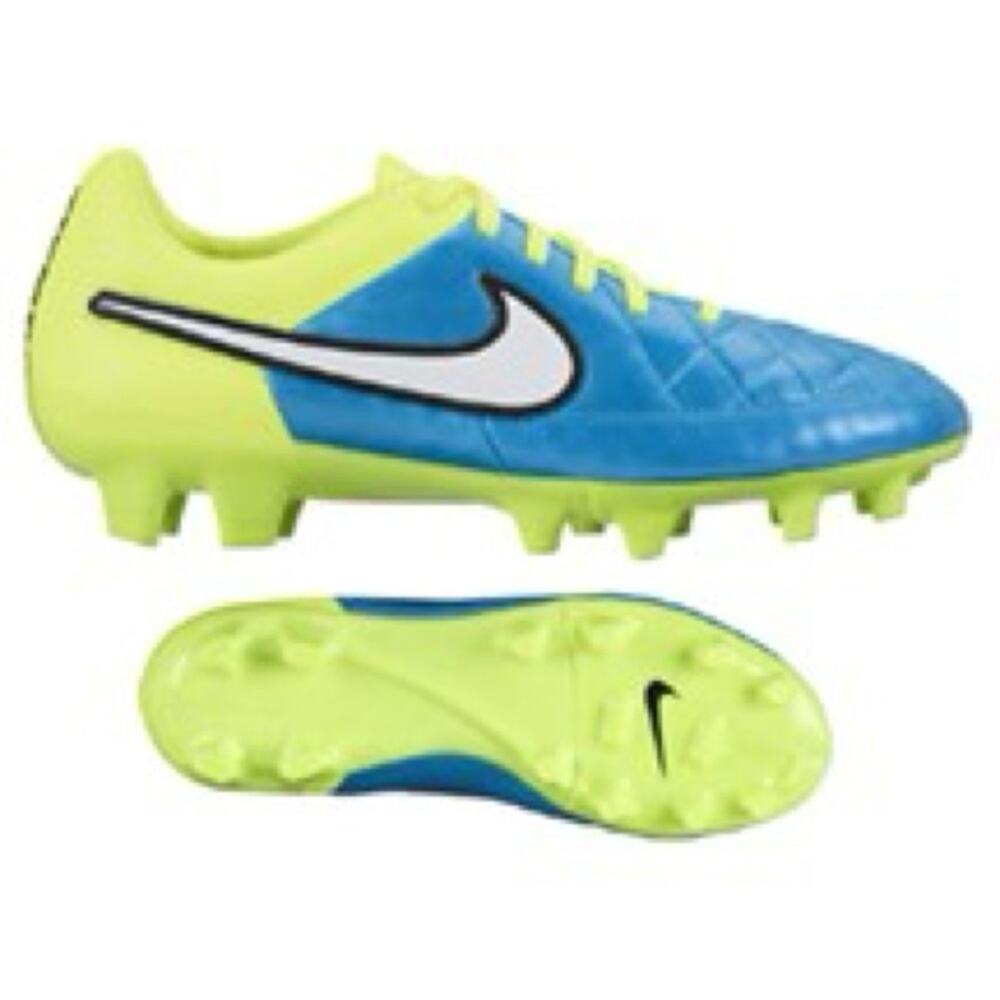 Women’s Nike Tiempo Legacy FG Cleats 630547-400 Tagged 8 Fits like a 6/6.5